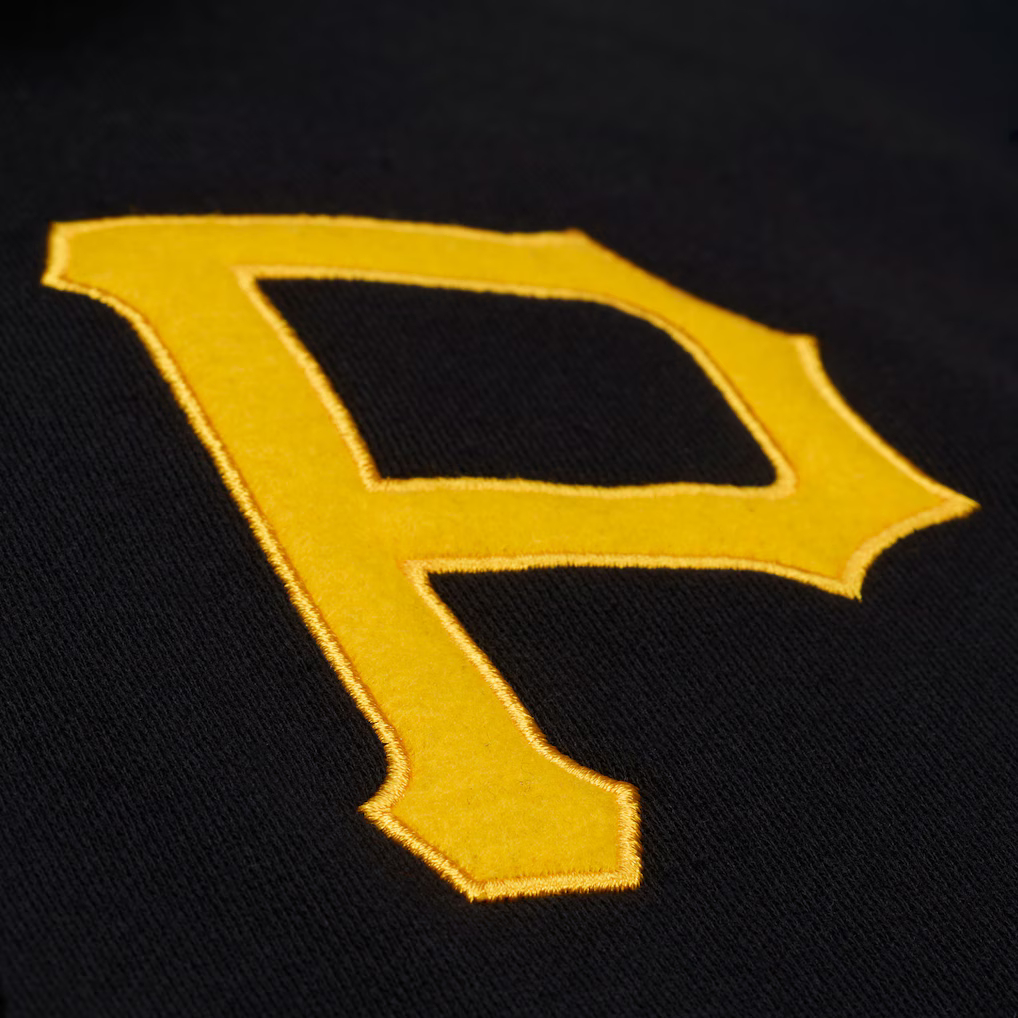 Men’s Mitchell & Ness Dave Parker Pittsburgh Pirates Black Fleece Hoodie