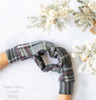 Mistletoe Mittens Pattern 