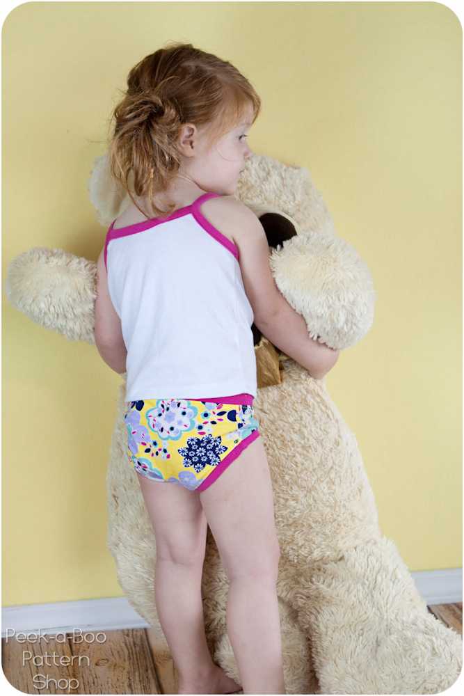 3,111 Little Girl Pantie Images, Stock Photos, 3D objects
