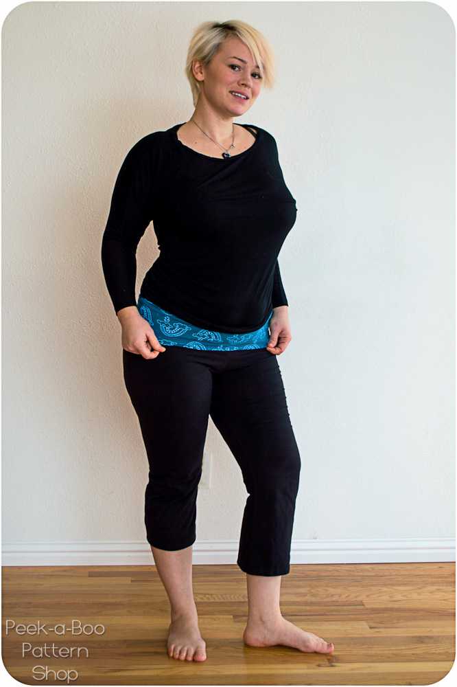 Pattern Testing: Peek-A-Boo Pattern Shop's Yoga Mom Pants