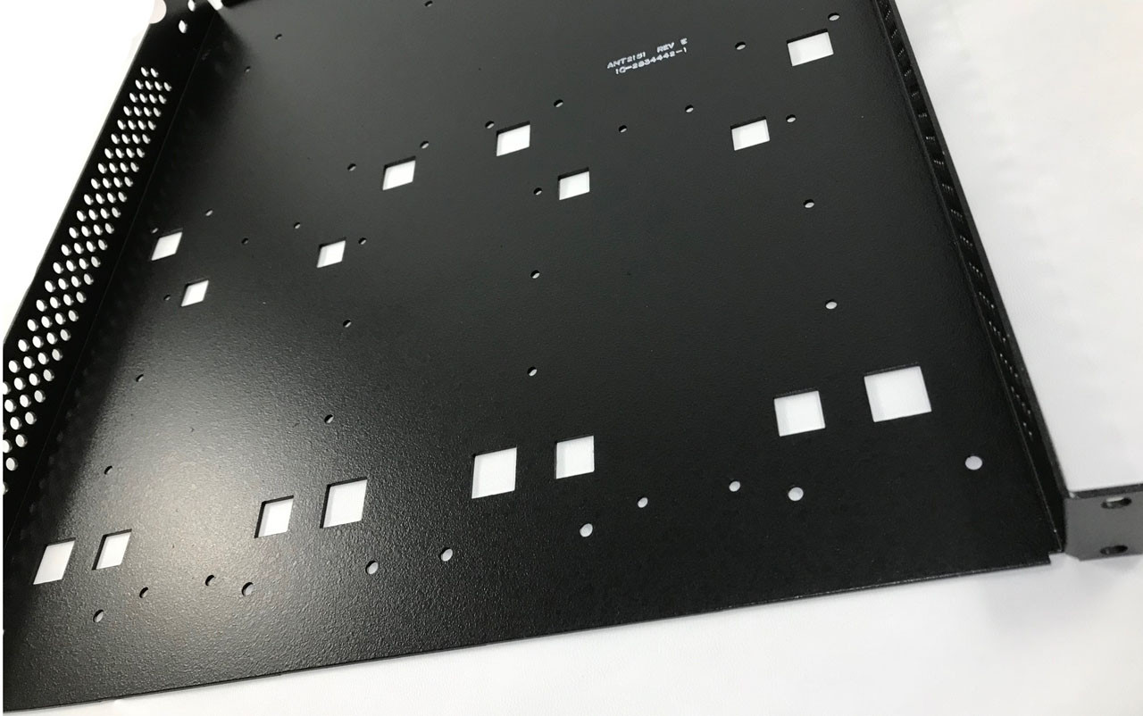 MC-106B - TACLANE 1G RACK MOUNT GENERIC SHELF KIT 10-2834442-1