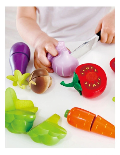 Hape Seasons Garden Vegetables Set
