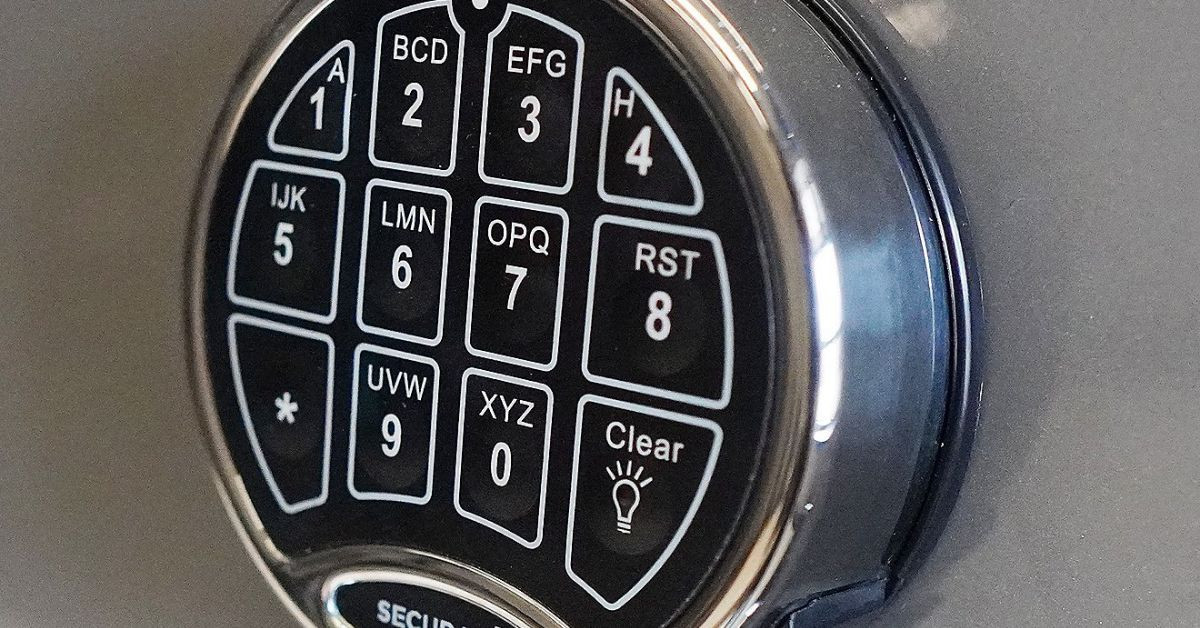 A Guide to the Most Common Reasons for Safe Malfunctions