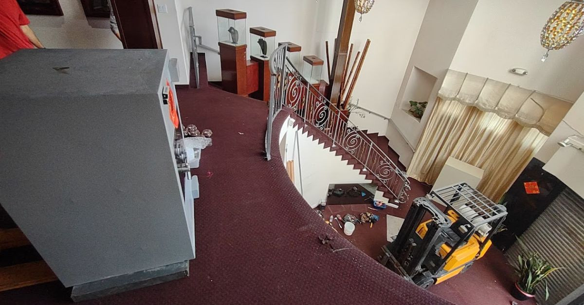Commercial safe staged in a hallway