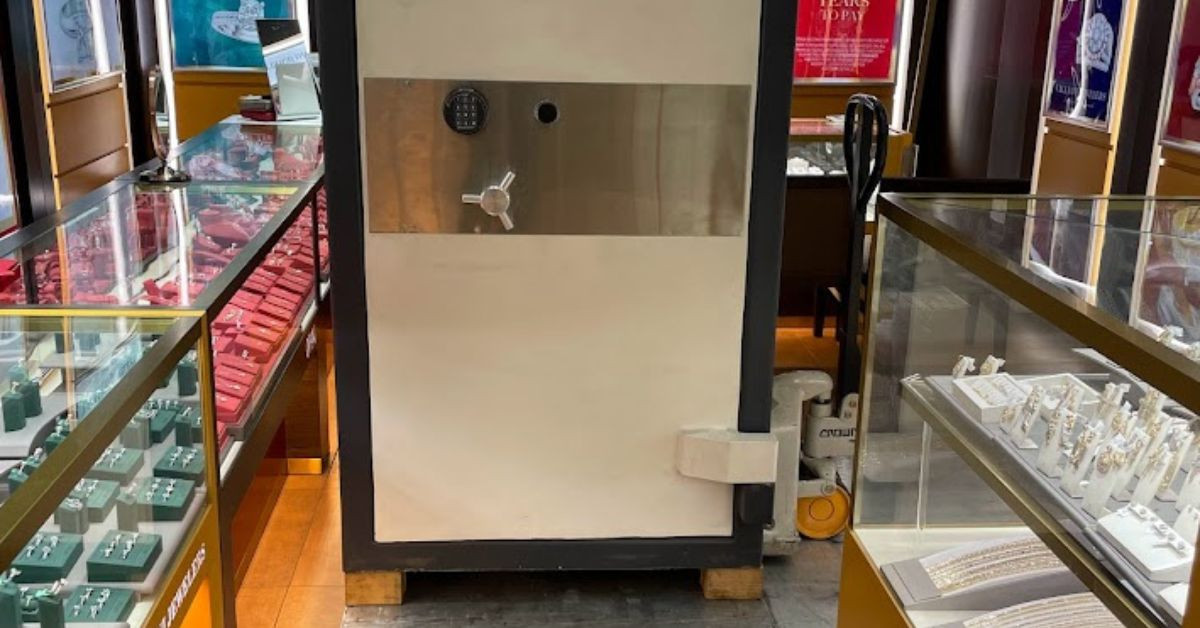 High Security Safe Moving project photo