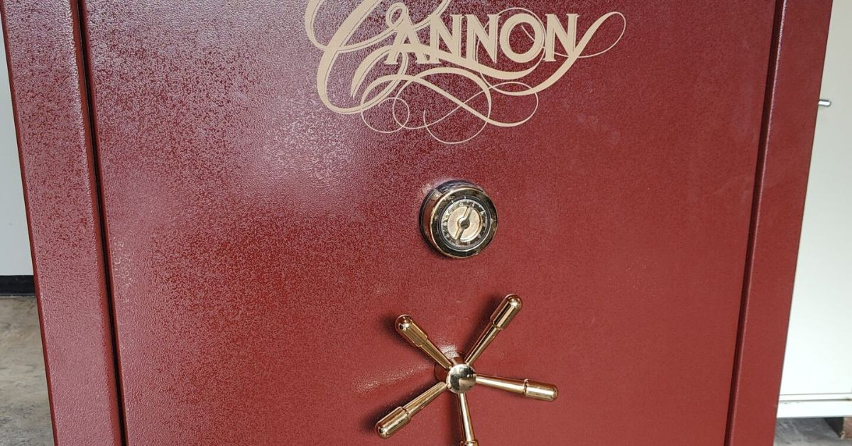How Used Safe Dealers Recondition Safes for Maximum Security