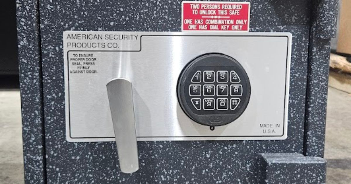 How Used Safe Dealers Recondition Safes for Maximum Security
