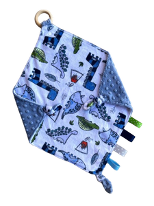 Custom 14 x 14 Wood Teething (or Pacifier) Knot Blanket