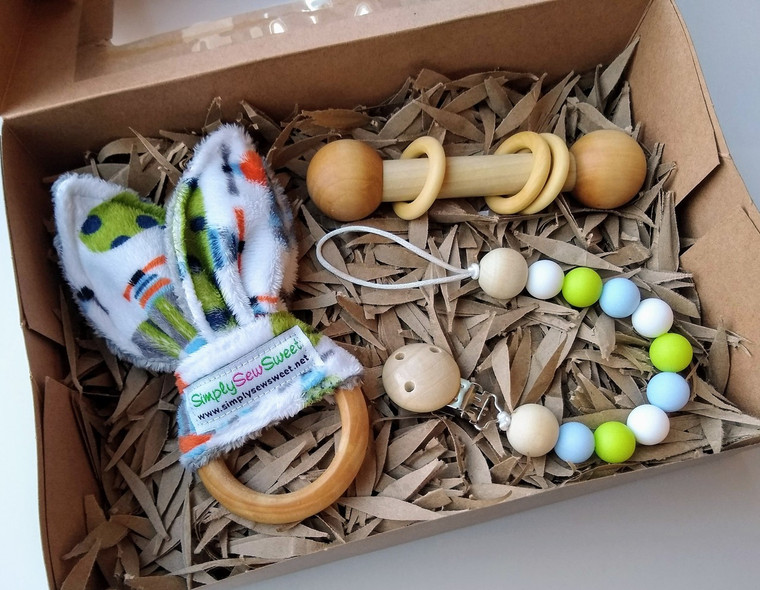 All Natural Silicone/Wood Toy & Pacifier Clip Gift Set