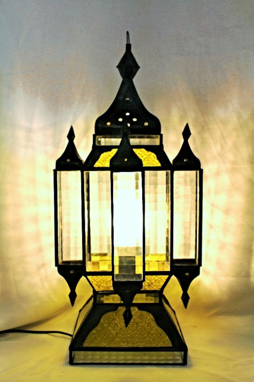 desk lamp yellow
