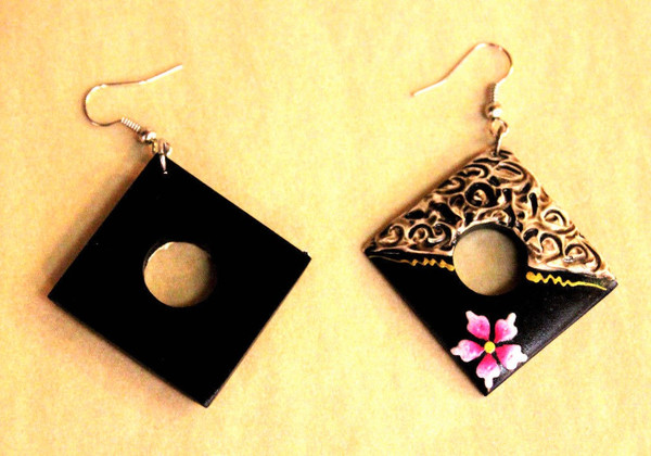 earrings, Wooden earrings, black earrings, handpainted, handmade, light weight earrings, painted earrings,