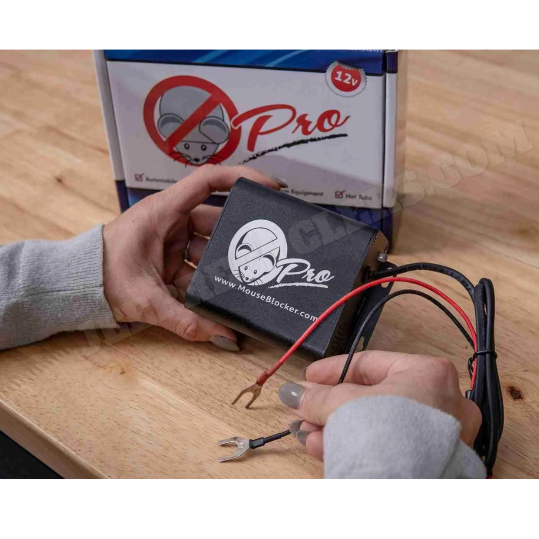 Mouse Blocker 1000X Plug-In Rodent Repellent – Covers Up To 1000SF, Electric, Indoor Use