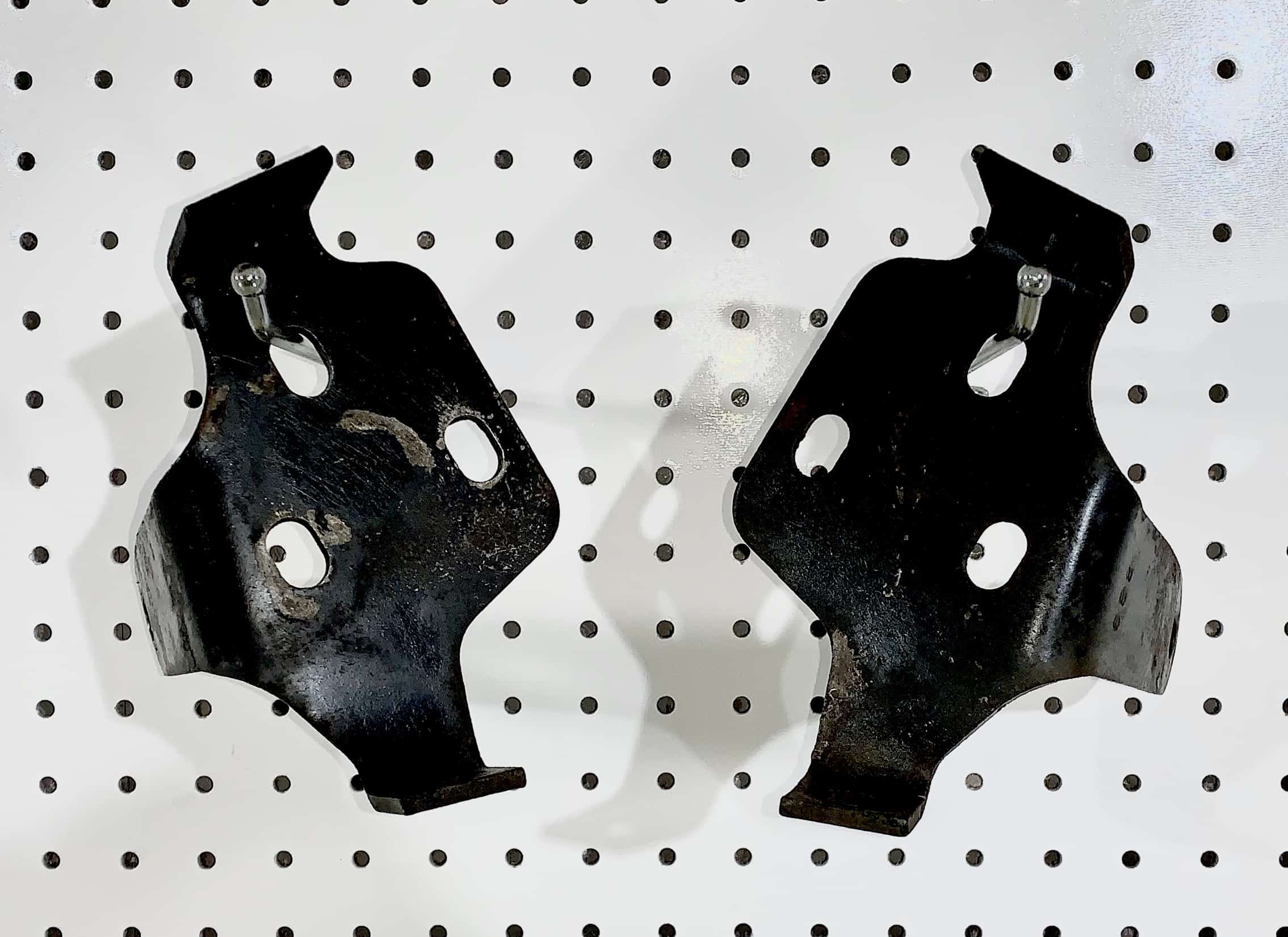 Jeep 1971-1991 Cherokee SJ, Wagoneer, Grand Wagoneer, J-10, J-20 Solid Front Bumper Mounting Brackets (2)