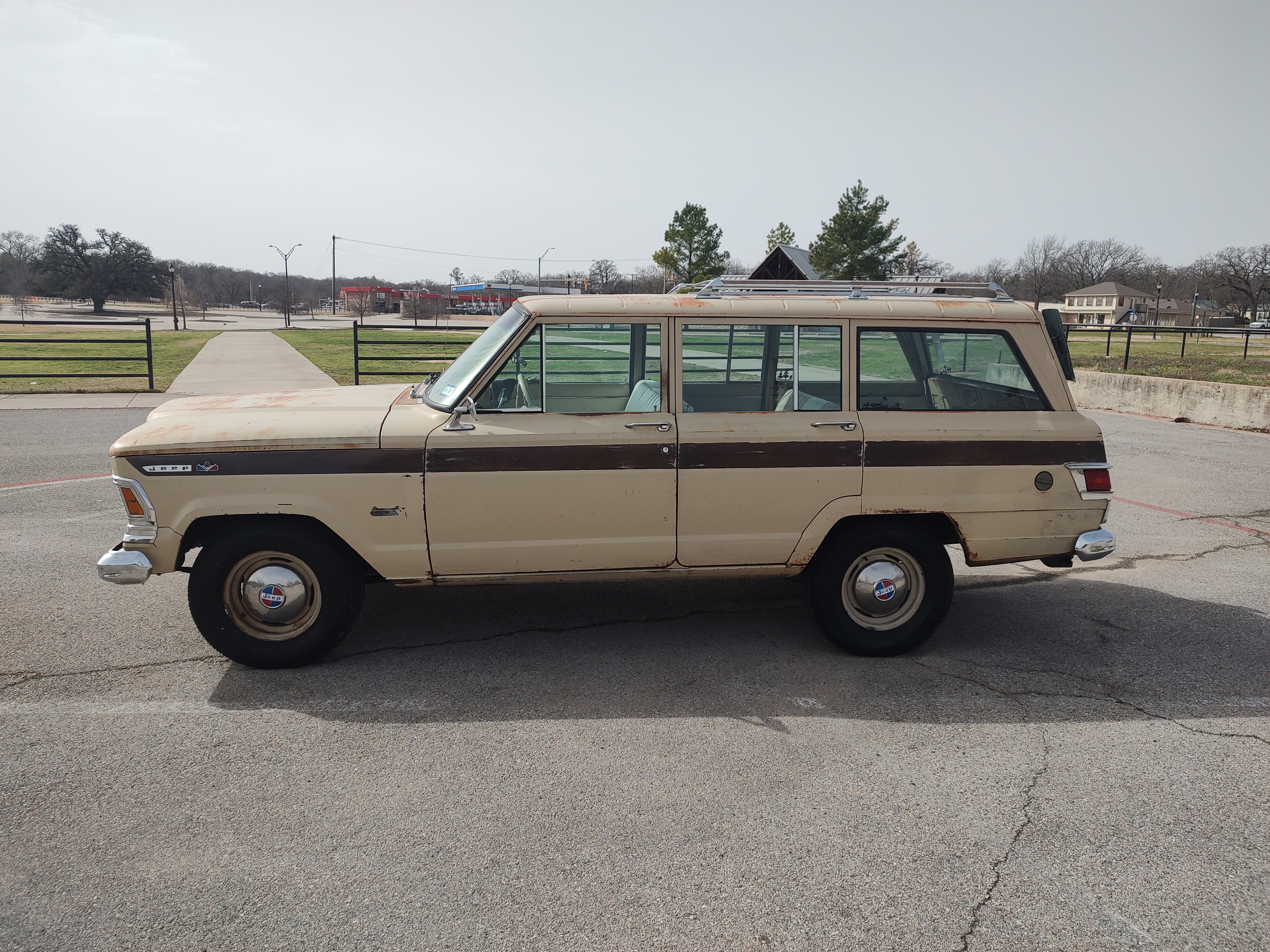 1973 Wagoneer with AMC 360