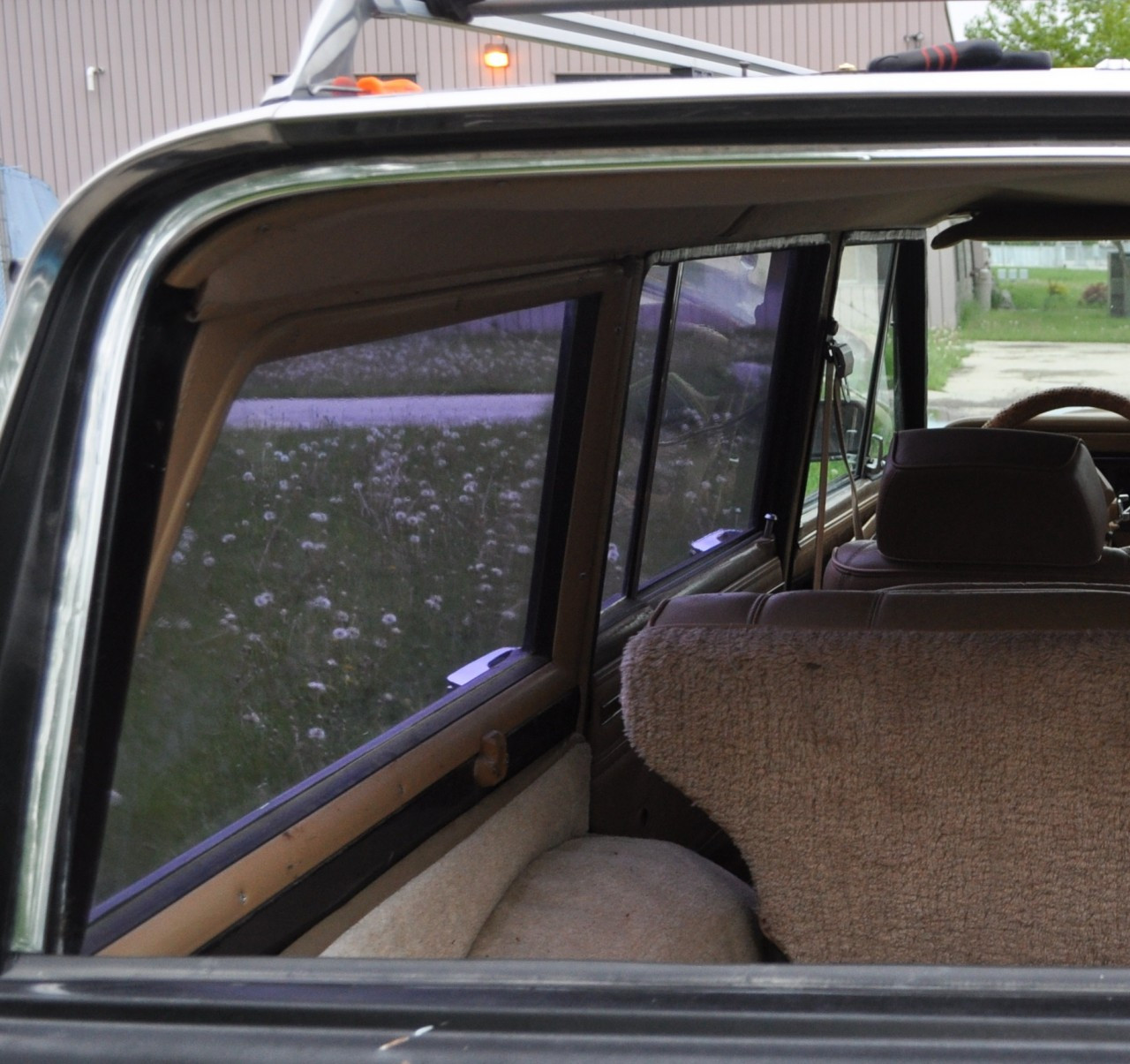 1974-1991 Rear Window Moulding