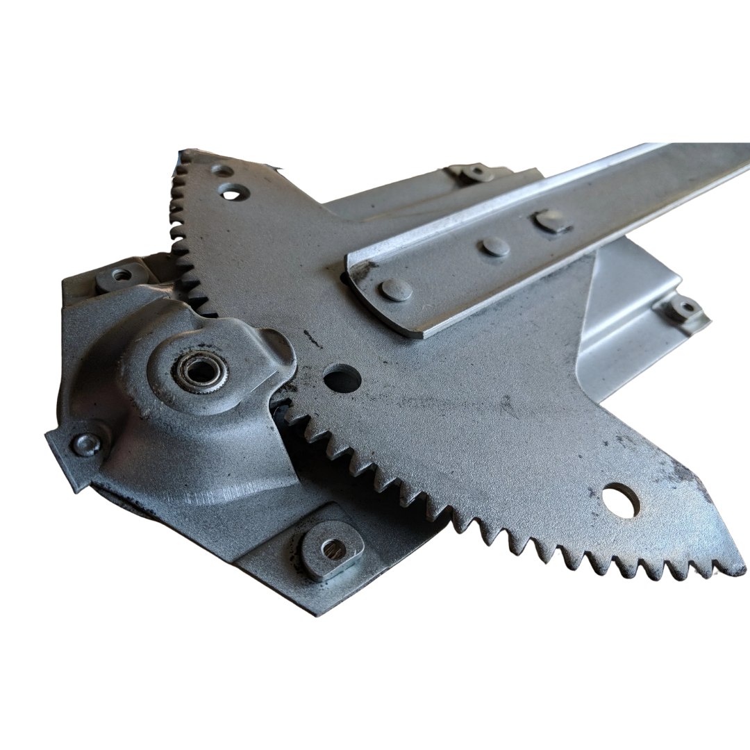 Restored manual window regulator for Full Size Jeep