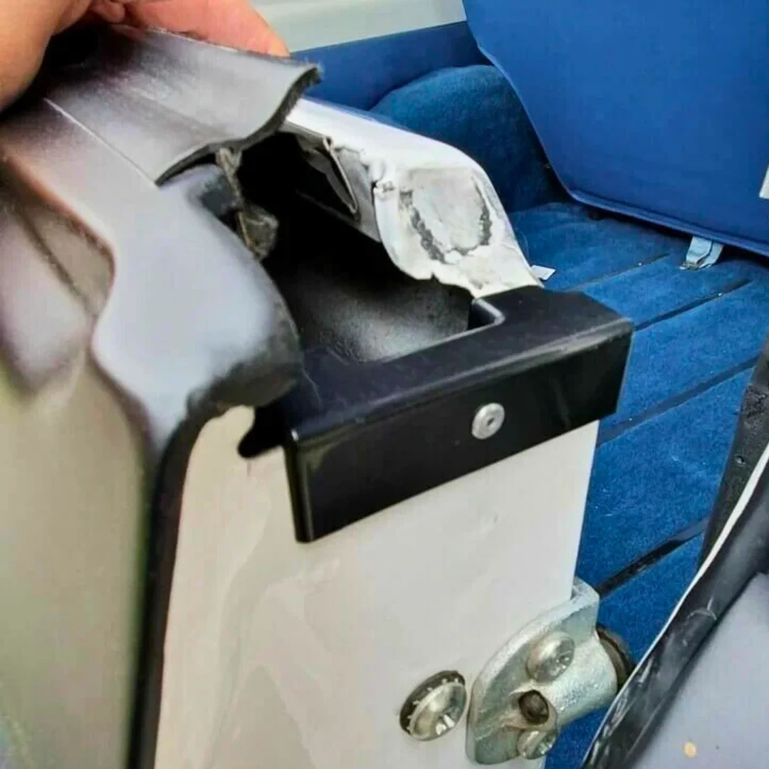 plastic tailgate end cap for Full Size Jeep