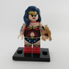 Minifigure (Small) Wonder Woman (1) **1 ONLY - DISPLAY**