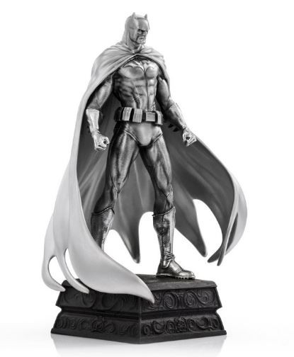 Batman Resolute Figurine