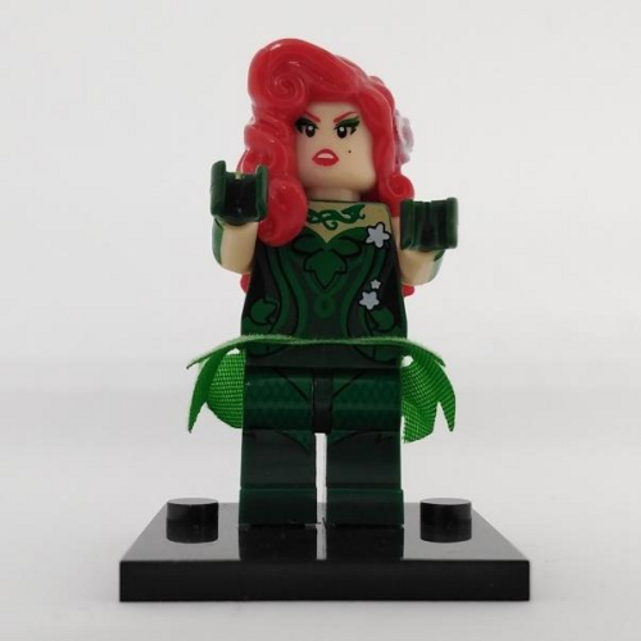 Poison ivy minifigure deals