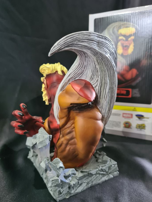 Art Asylum's Rogues' Gallery SABRETOOTH (2004)