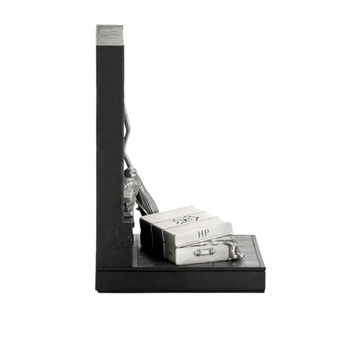 Harry Potter - Harry's Dormitory Bookend