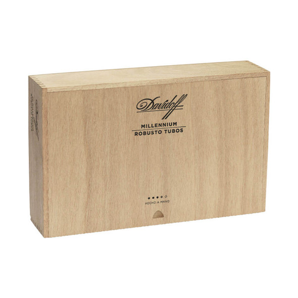 Davidoff Millenium Blend Robusto Tubo - Box