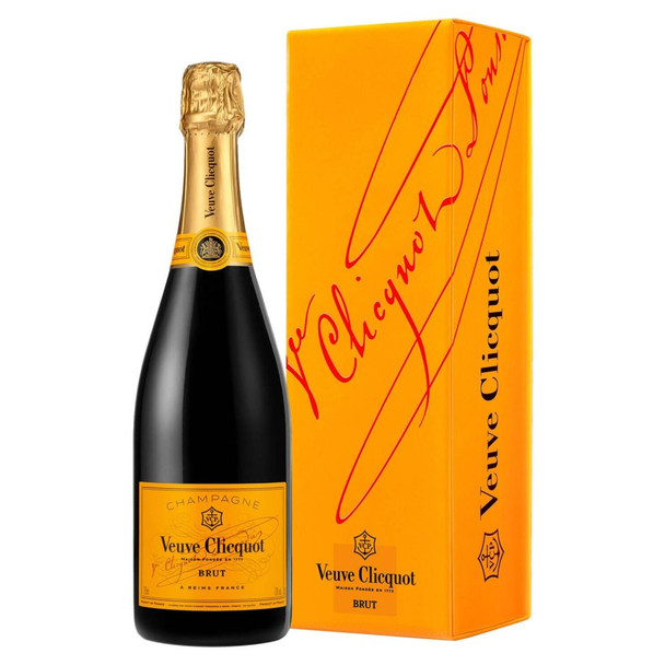 Veuve Clicquot Yellow Label Brut in Box - 750 mL - Set - Glass