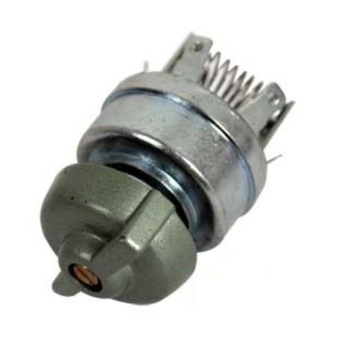 376851R92 | Switch, Light, 12 Volt for Case®