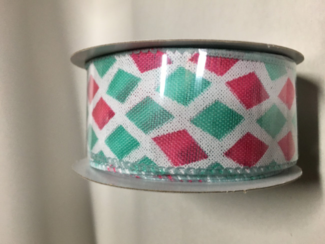 SPR #9 White linen w/ diamonds 10 yrds 