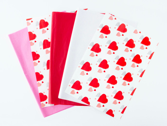 TISSUE Sweethearts 24"x36" 200