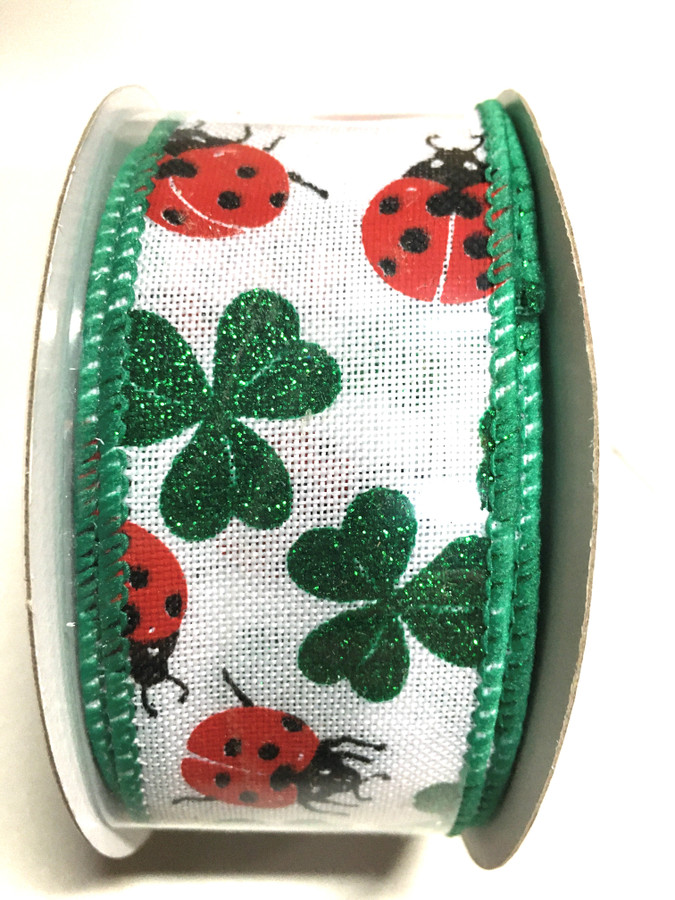 SPR #40 White linen w/ladybugs and shamrocks 10yrds 