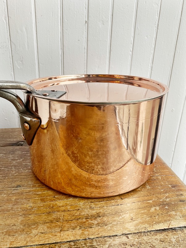 Large Antique English Benham & Froud Lidded Copper Pot
