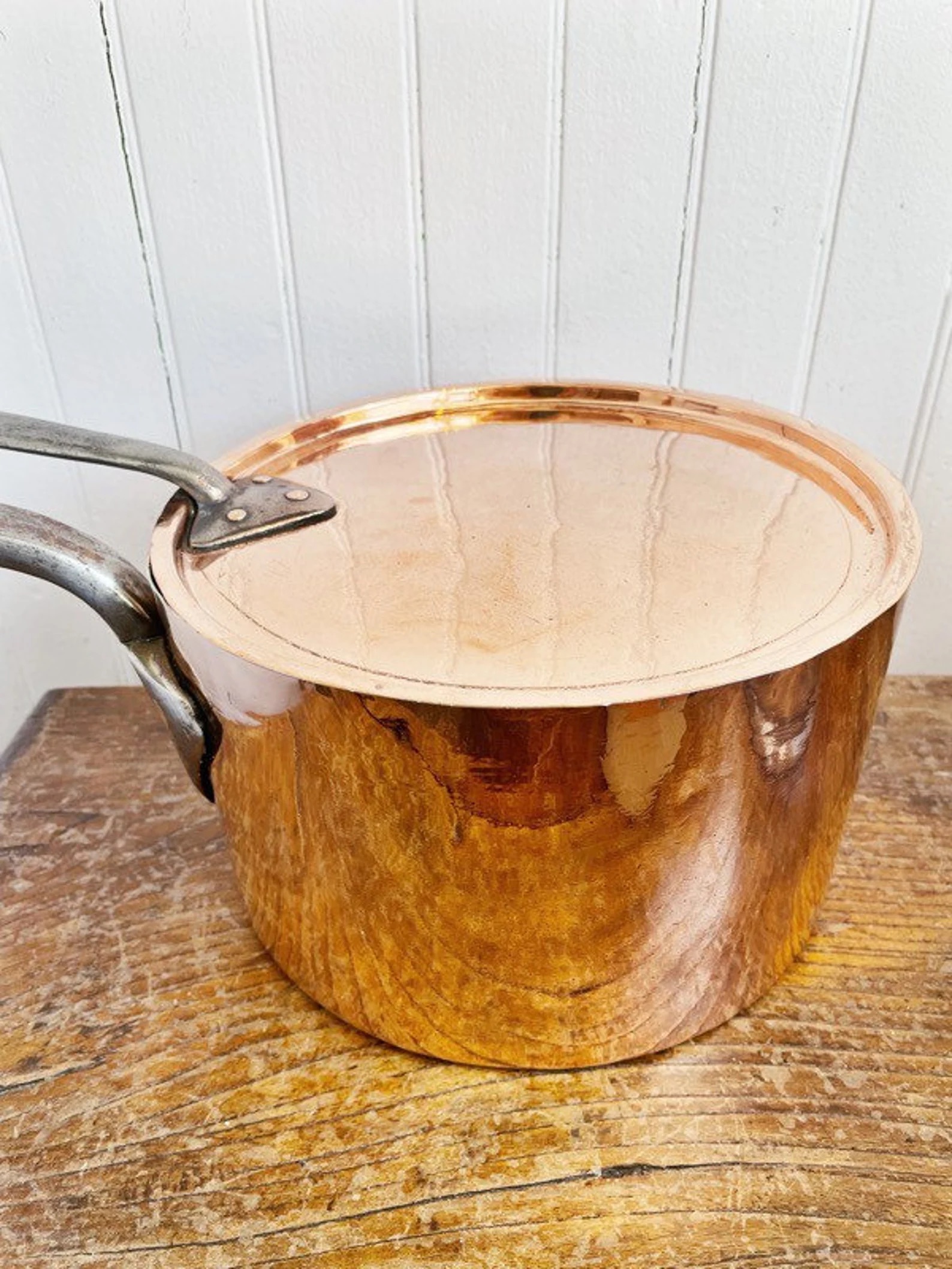 Large Antique English Lidded Copper Pot