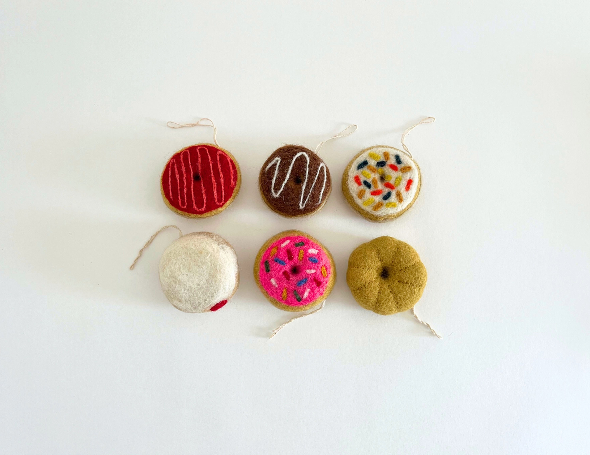 Felted Donut Box Ornament Set