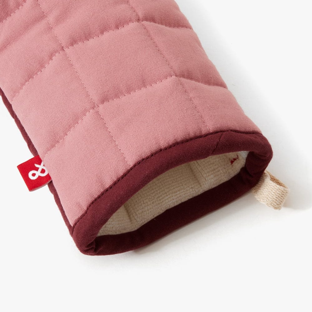 Rhubarb Oven Mitt