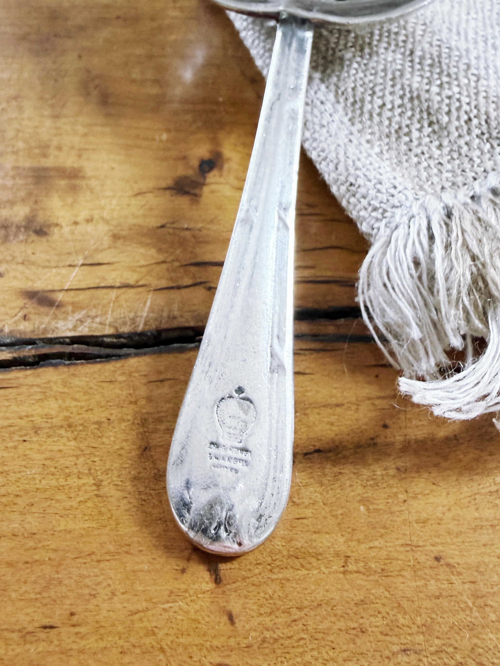 1920s Silver Plated Tea Strainer from Hong Kong & Shanghai Hotels