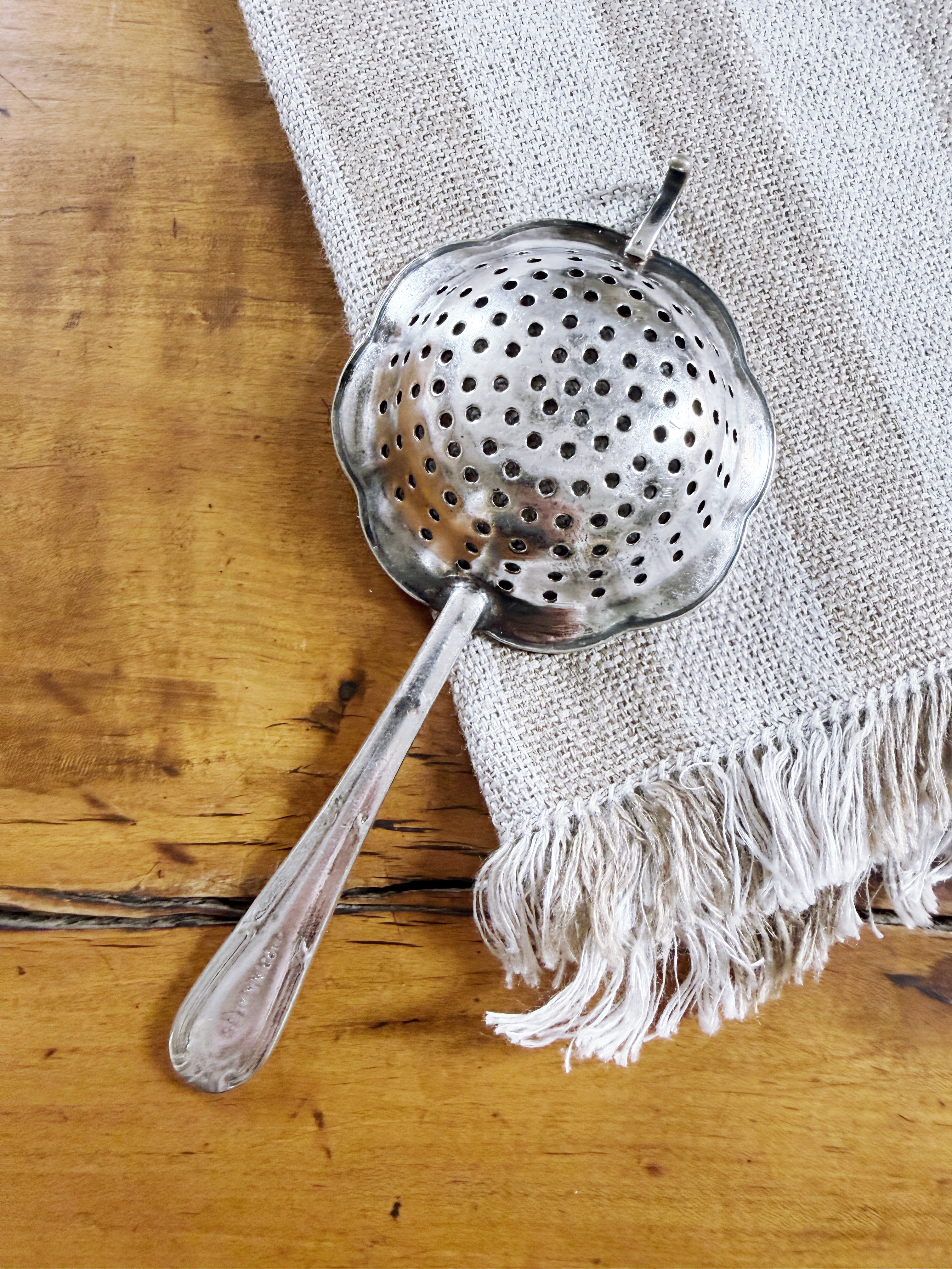 1920s Silver Plated Tea Strainer from Hong Kong & Shanghai Hotels