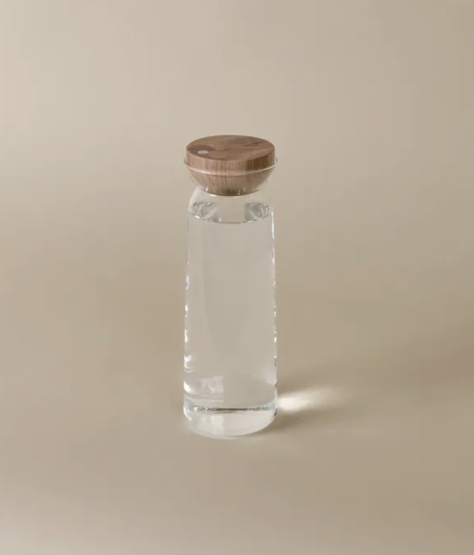 Teeter Carafe - Clear
