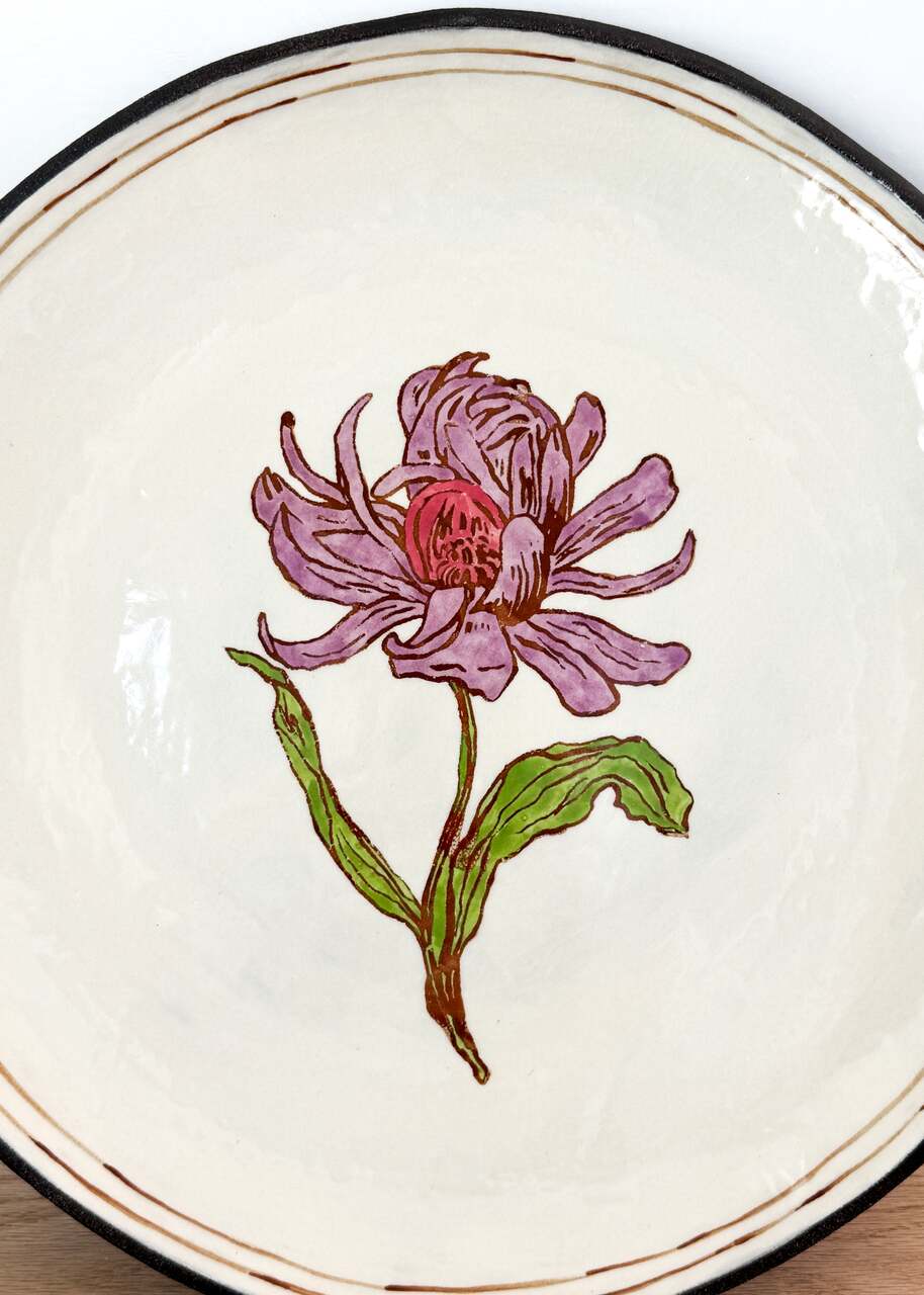 Large Round Dahlia Serving Platter