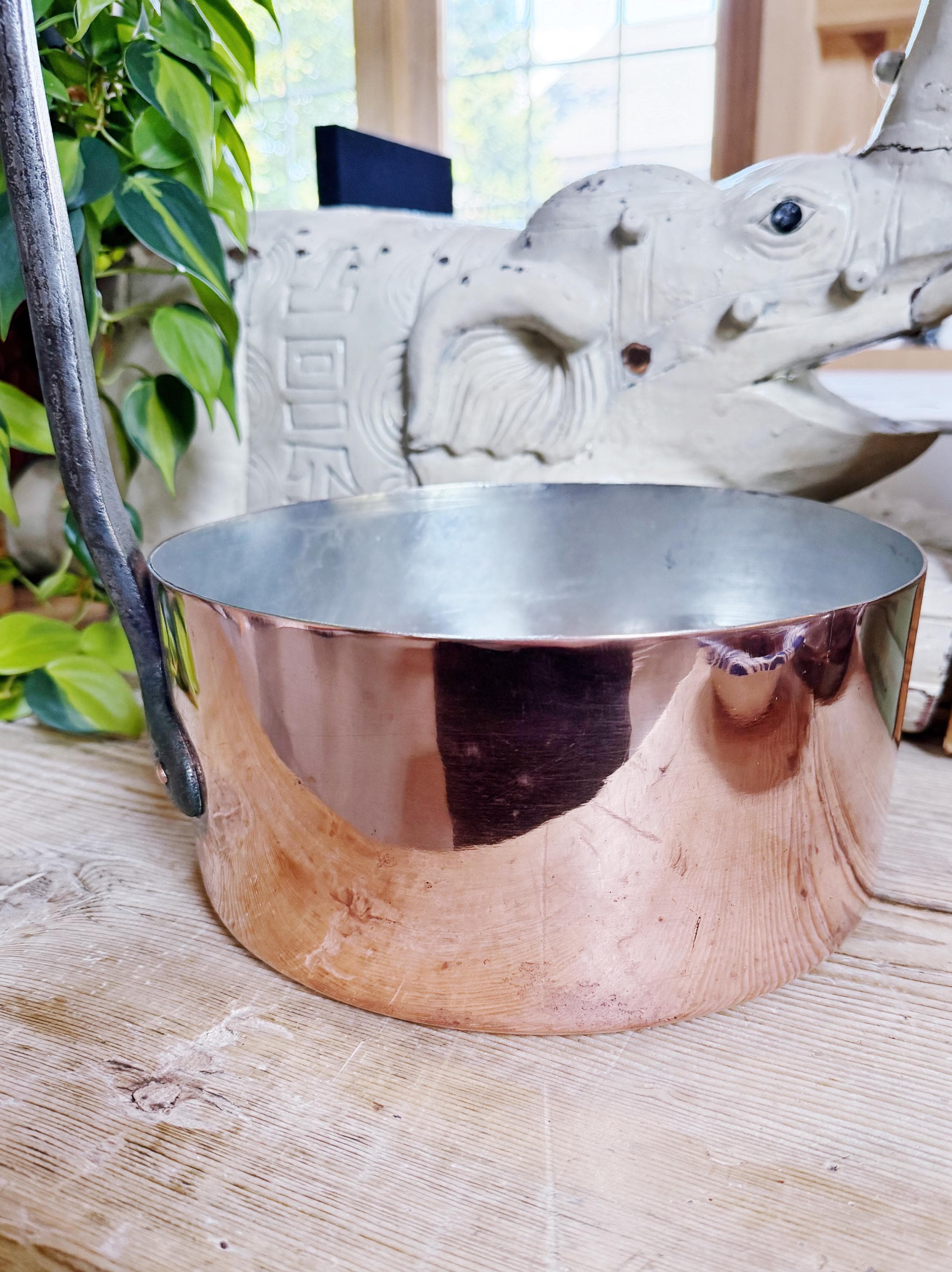 Antique French Copper Pot with Upright Handle
