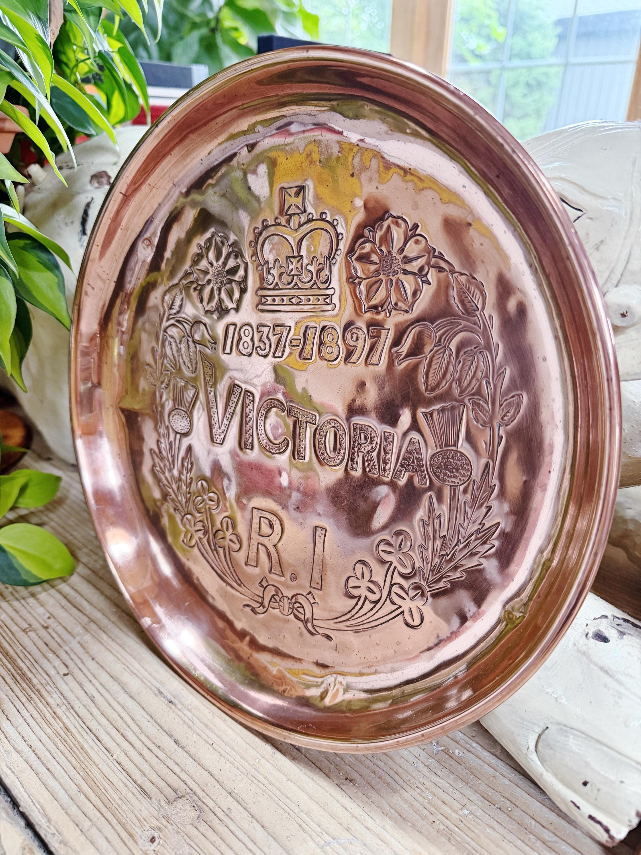 Antique 1897 Queen Victoria Commemorative Diamond Jubilee Copper Tray