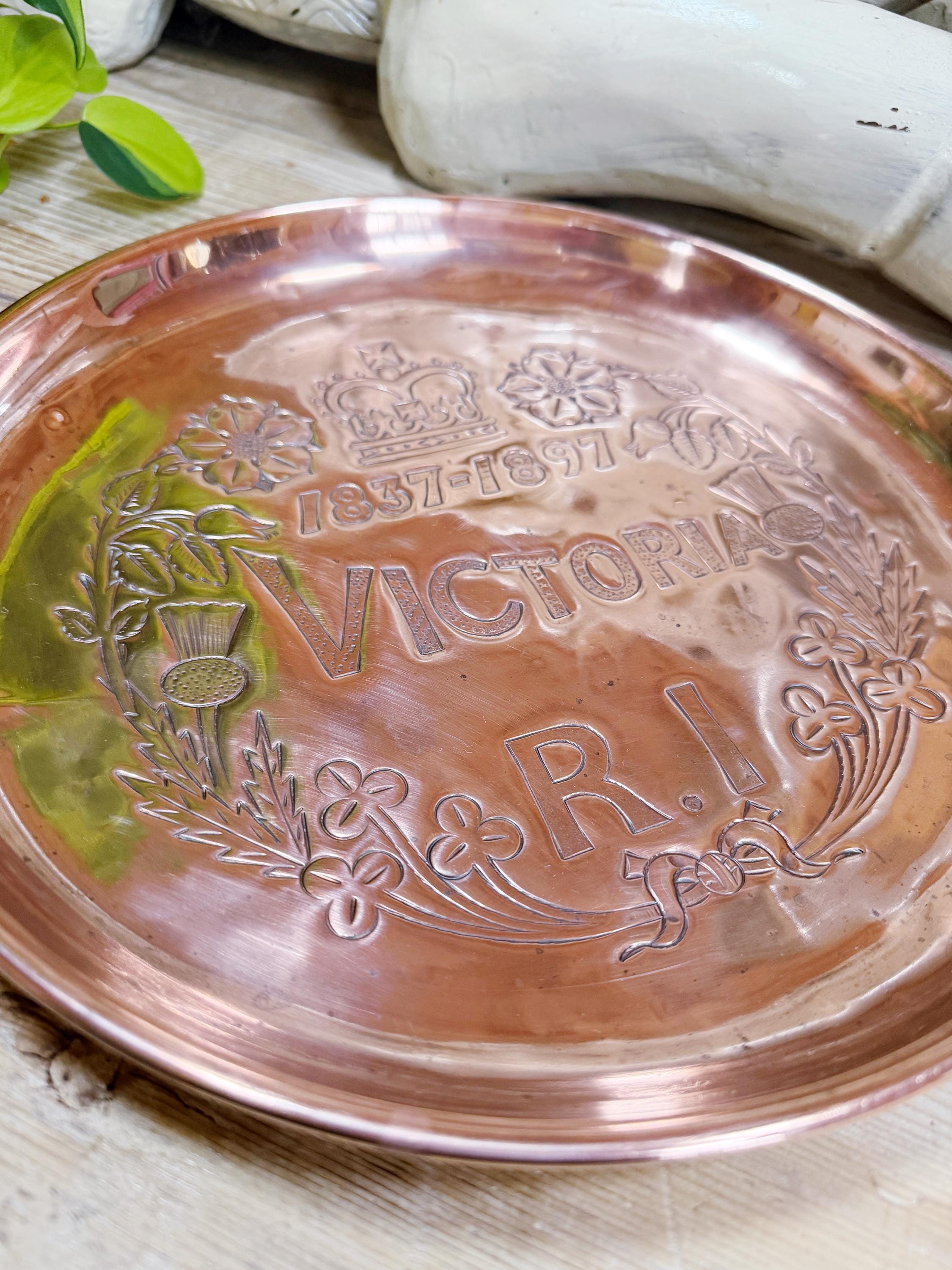 Antique 1897 Queen Victoria Commemorative Diamond Jubilee Copper Tray