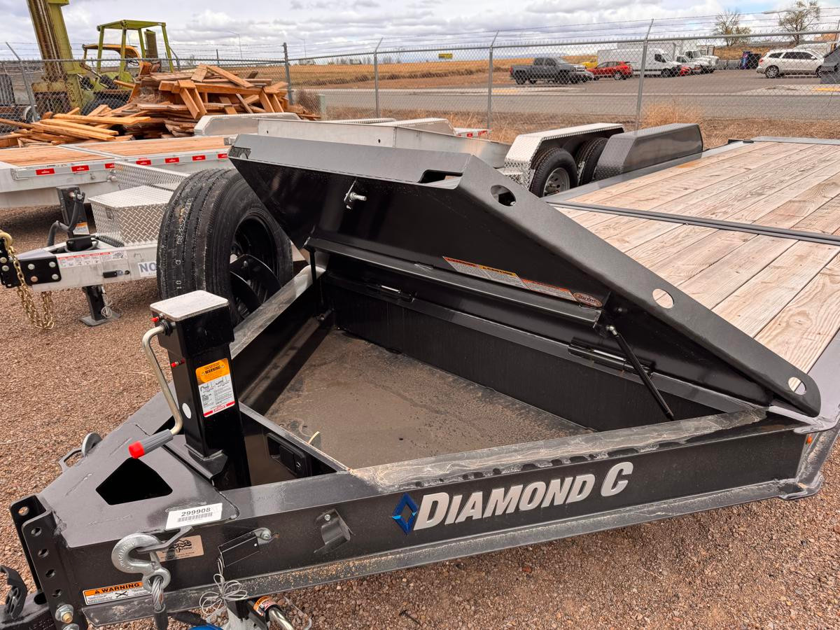 Diamond C 2025 HDT207 82"X22' Equipment Tilt | Tandem Axle 7k 6' Stationary, 14 Guage Fender, Fork Holder