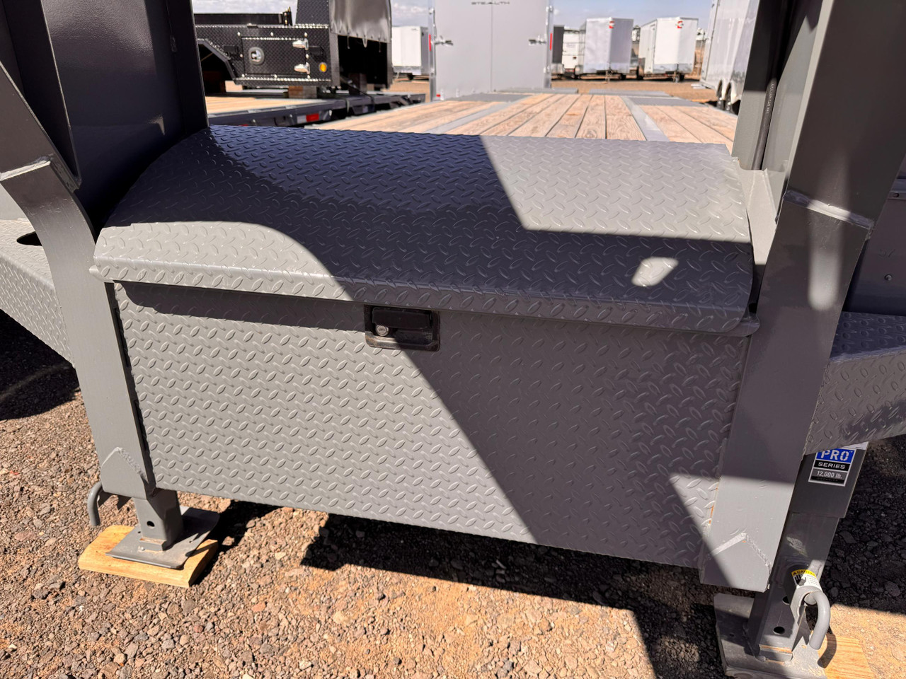 Diamond C 2025 FMAX212 32' Flatbed Trailer | Tandem Axle 12k Max Ramps