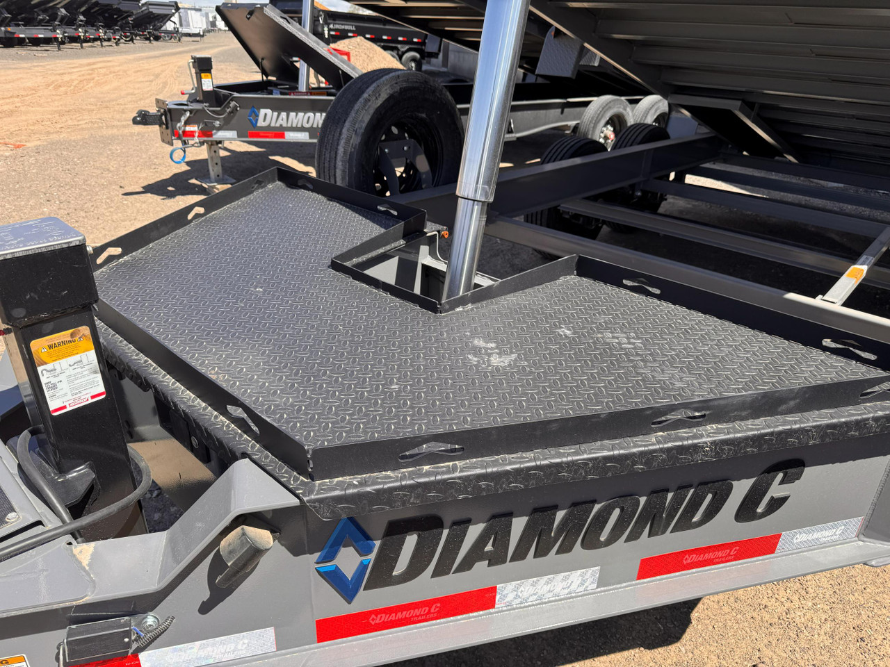 Diamond C 2026 LPT207 82"X14' Telescopic Dump | Tandem Axle 7k Ramps, Solar, 2' Sides With Boards