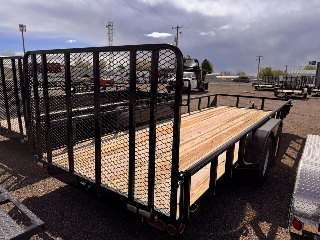 GR 2024 82"X20' Utility Trailer | Tandem Axle 3.5k Pipetop, Rampgate