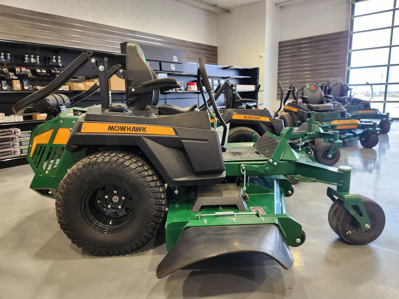 Mowhawk Mowers 2025 Commander 72" Deck Gas Mower
