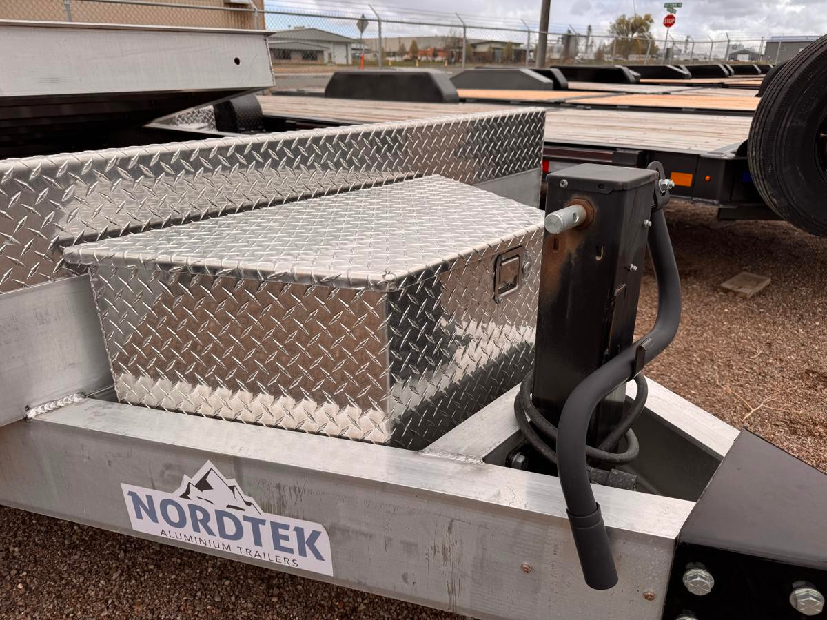 Nordtek 2025 82"X20' Equipment Tilt Trailer | Tandem Axle 7k