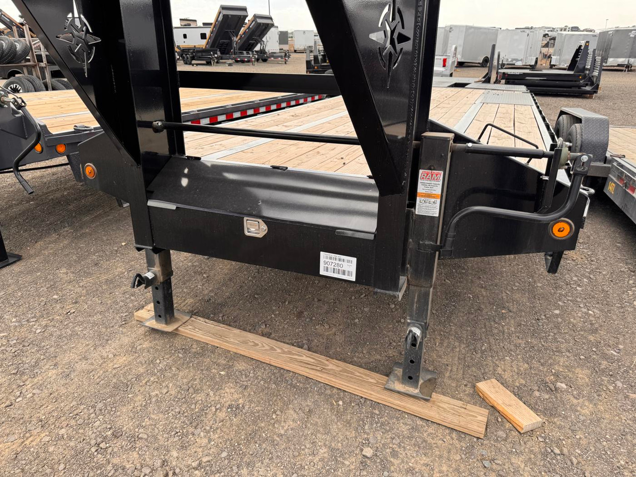 Iron Bull 2025 FXG 28' Flatbed Trailer | Tandem Axle 10k Dual Tires, 5' Rampage Ramps